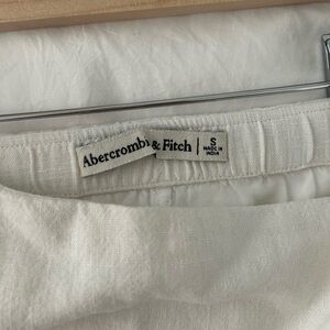 Abercrombie Linen skort